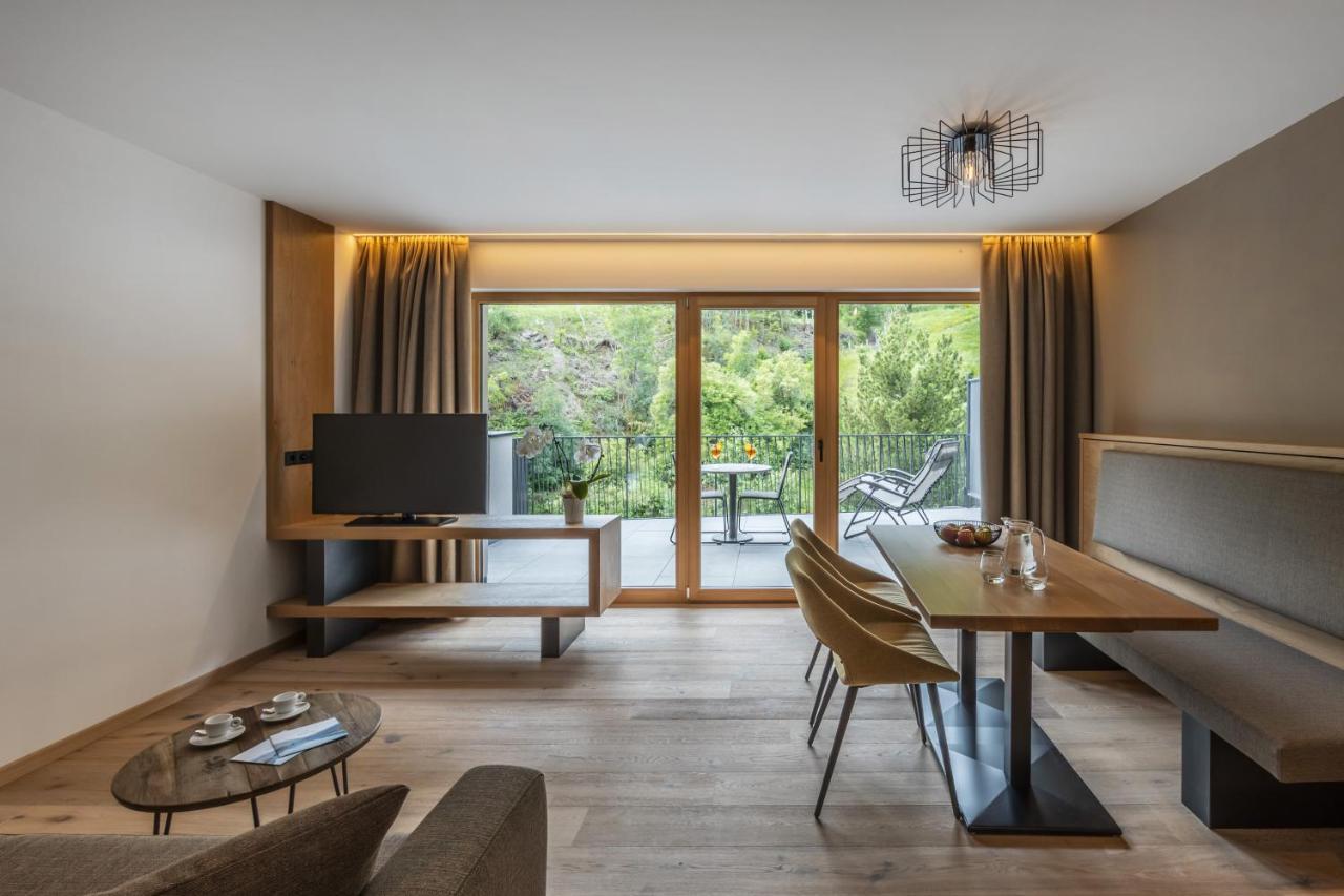 Maraias - Luxury Suites & Apartments 부르구시오 외부 사진