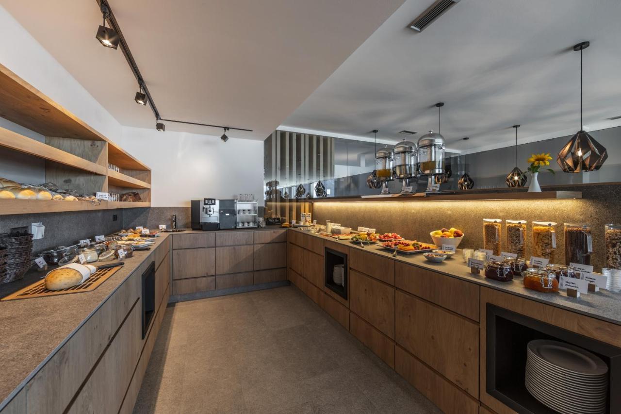 Maraias - Luxury Suites & Apartments 부르구시오 외부 사진