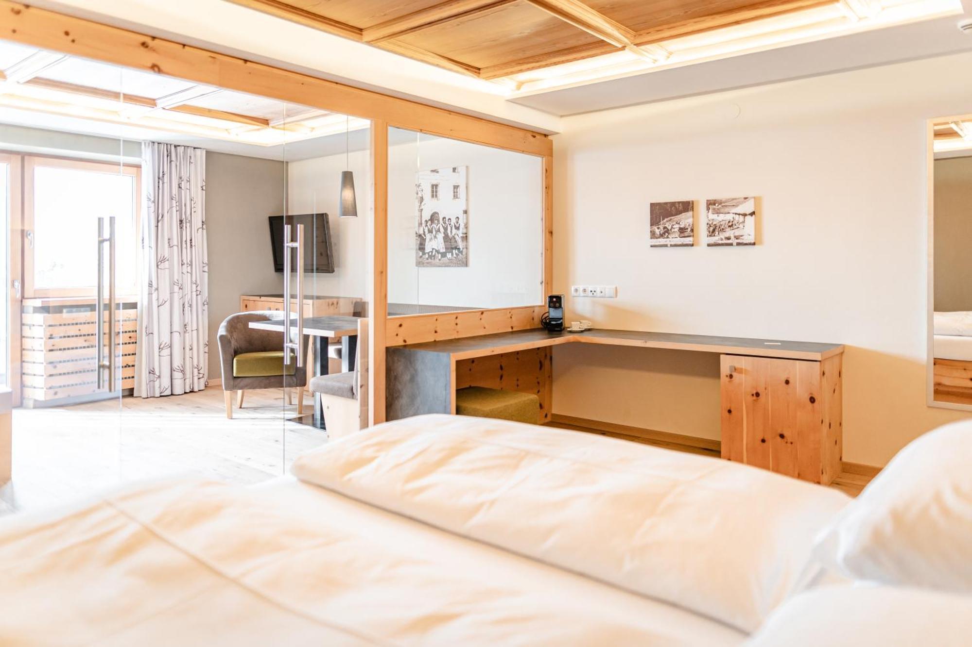 Maraias - Luxury Suites & Apartments 부르구시오 외부 사진